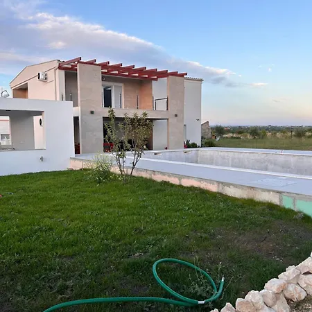 Kotari Vila