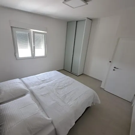 Vila Kotari Gornji Zemunik