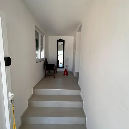 Vila Kotari Gornji Zemunik
